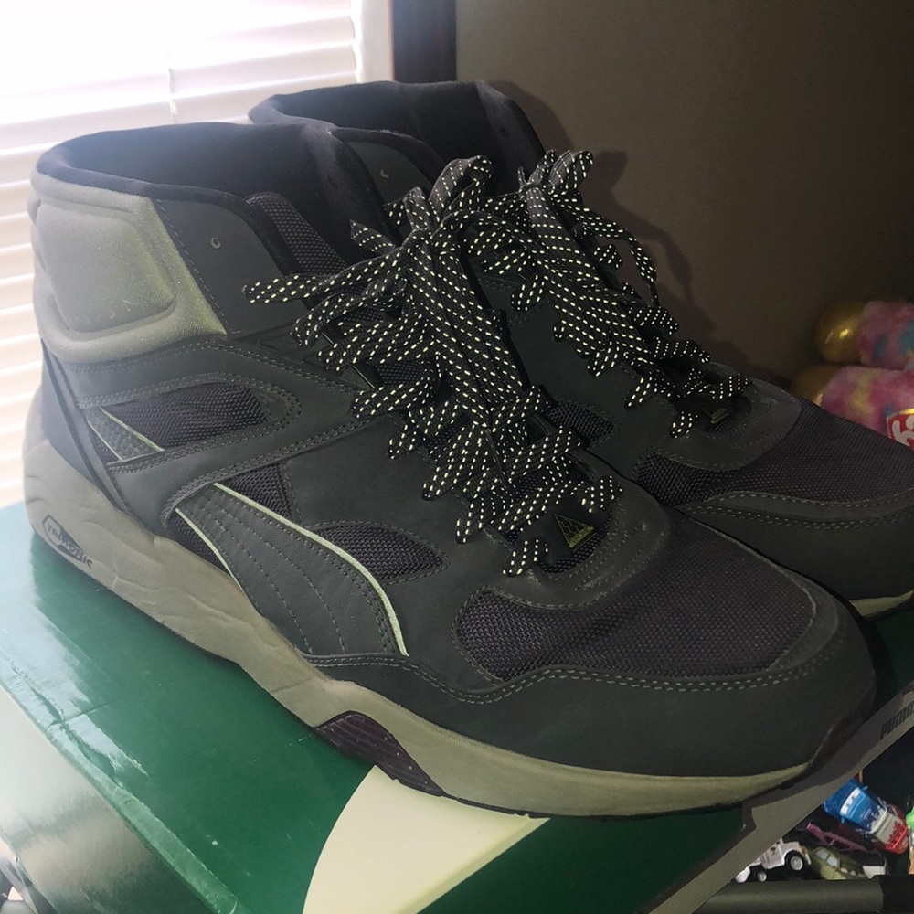 Men’s Puma Winter Sneakers Size 13